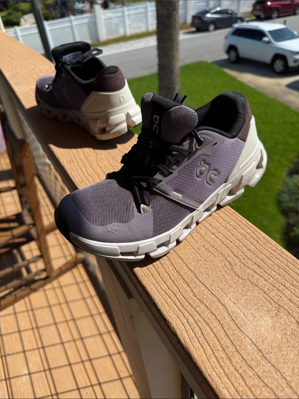 On Running Women's Athletic Shoes in Lavender Gray and White